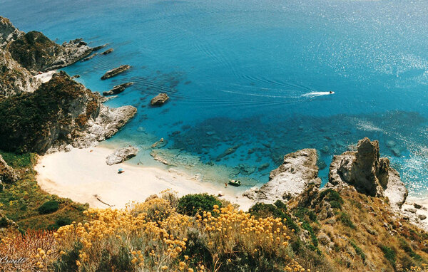 Appartamento - Ricadi , Italia - IKB002 902