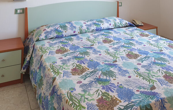 Appartamento - Ricadi , Italia - IKB002 602