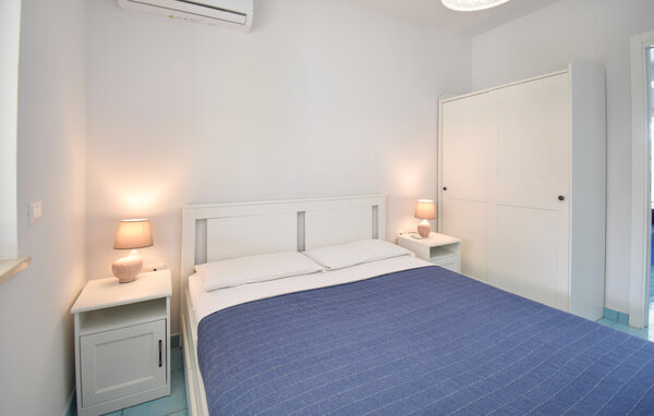 Semesterhus - Pizzo Calabro , Italien - IKB021 601