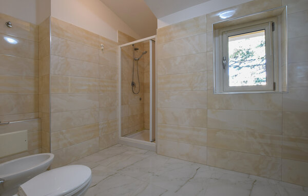 Holiday Home - Roccelletta di Borgia , Italy - IKB046 702