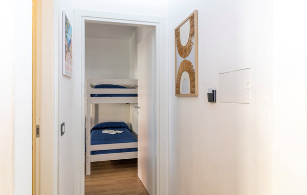 Appartamento - Paola , Italia - IKB055 501