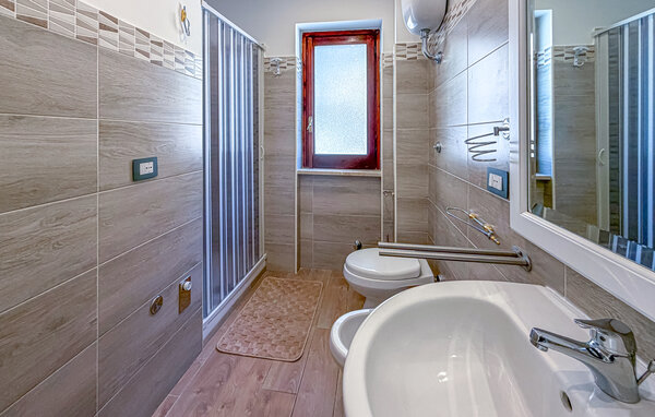 Appartamento - Paola , Italia - IKB056 701