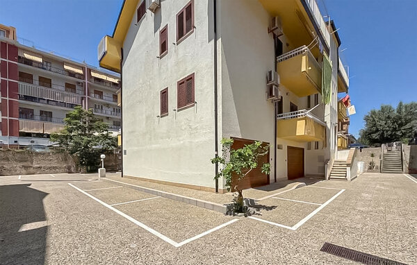Appartamento - Paola , Italia - IKB057 1