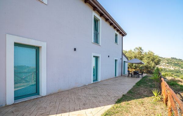 Domy wakacyjne - Perdifumo , Wlochy - IKC005 82