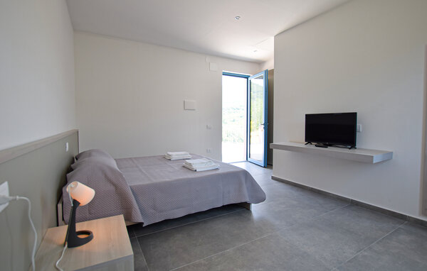 Casa vacanze - Ogliastro Cilento , Italia - IKC056 608