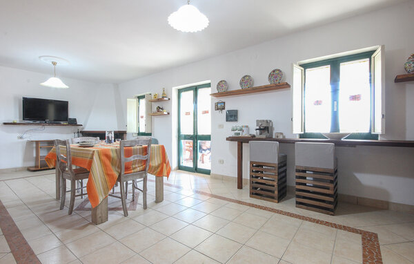 Semesterhus - Avella , Italien - IKC061 301