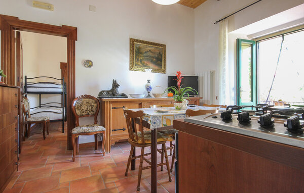 Apartment - Serramezzana , Italy - IKC062 301
