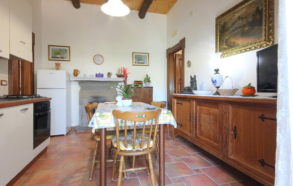 Apartment - Serramezzana , Italy - IKC062 302