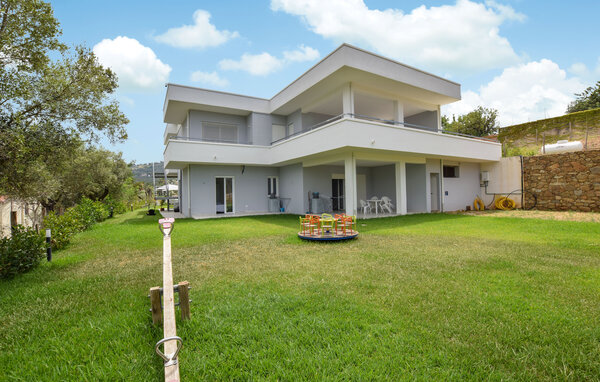 Apartment - Castellabate , Italy - IKC083 81