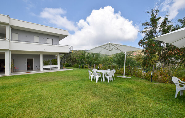 Apartment - Castellabate , Italy - IKC083 82