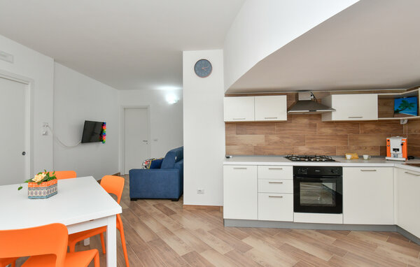 Vakantiehuis - Paestum , Italië - IKC088 401