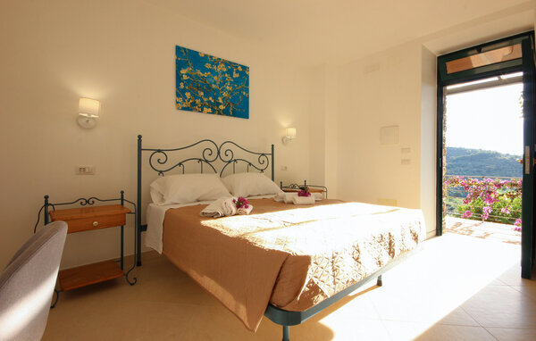 Location de vacances - Laureana Cilento , Italie - IKC100 607