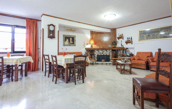 Semesterhus - Capaccio Paestum , Italien - IKC104 403