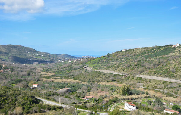 Apartamento - Laureana Cilento , Italia - IKC155 201