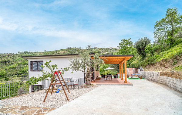 Domy wakacyjne - Laureana Cilento , Wlochy - IKC606 81