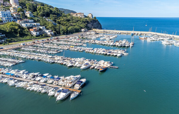 Vakantiehuis - Agropoli , Italië - IKC617 905
