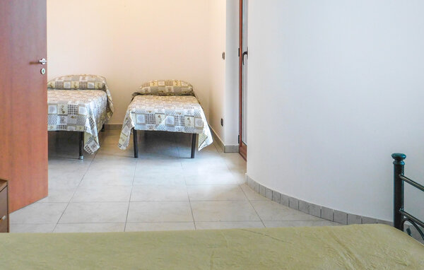 Casa vacanze - Montepaone , Italia - IKK081 602