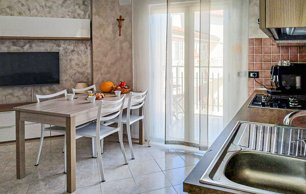 Apartamento - Nocera Terinese , Italia - IKK084 4