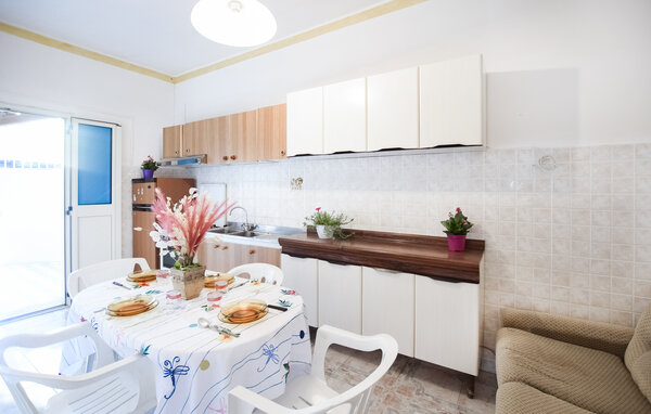 Apartament - Ricadi , Wlochy - IKK085 2