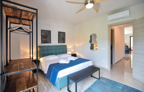 Appartamento - Falerna Marina , Italia - IKK089 602