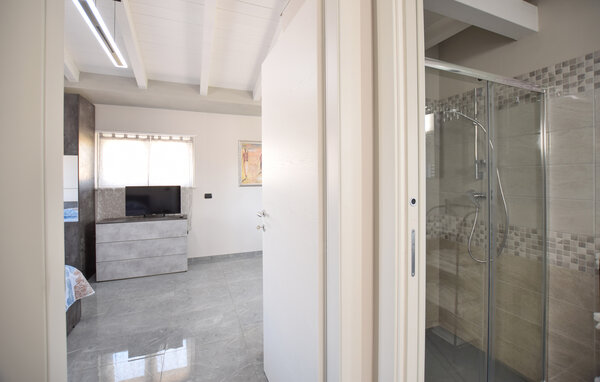 Appartamento - Filandari , Italia - IKK096 702