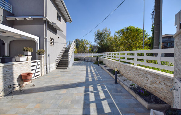 Appartamento - Filandari , Italia - IKK096 101