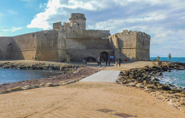 Apartment - Isola di Capo Rizzuto , Italy - IKK126 907