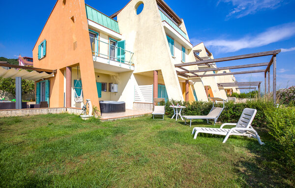 Holiday Home - Belmonte Calabro , Italy - IKK622 2