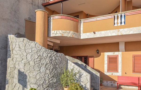 Apartment - Limbadi , Italy - IKK637 1