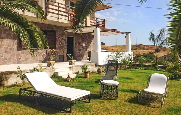 Casa vacanze - Brancaleone , Italia - IKK700 2