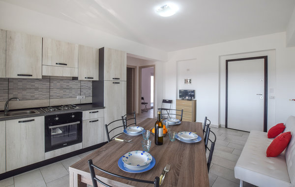 Appartamento - Nicotera Marina , Italia - IKK705 402