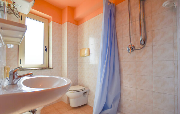 Apartamento - Portigliola , Italia - IKK711 701