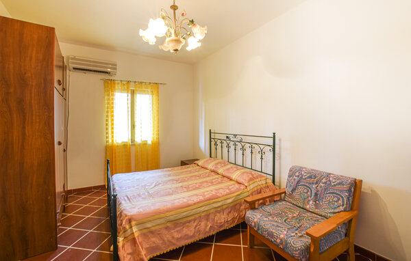 Apartment - Portigliola , Italy - IKK714 603