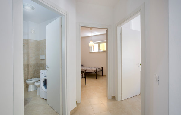 Apartment - Caulonia Marina , Italy - IKK716 603