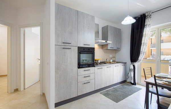Apartment - Caulonia Marina , Italy - IKK716 402