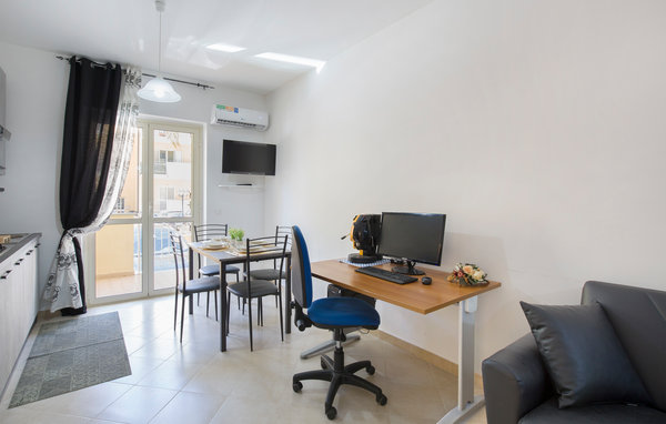 Apartment - Caulonia Marina , Italy - IKK716 301