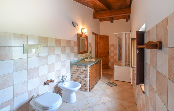 Casa vacanze - Motta Santa Lucia , Italia - IKK807 701