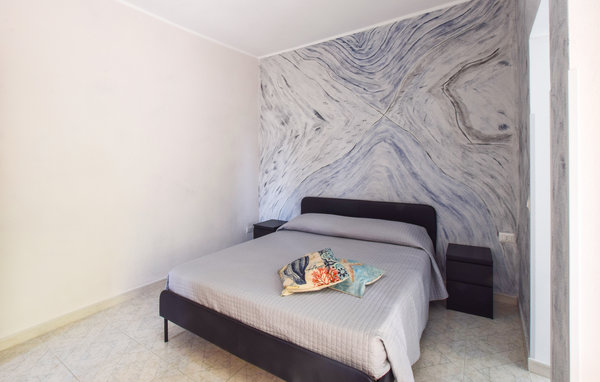 Apartment - Marina di Strongoli , Italy - IKK834 601