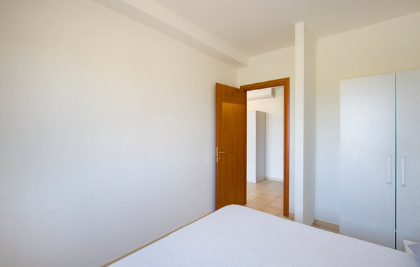Appartamento - Isca Marina , Italia - IKK892 601