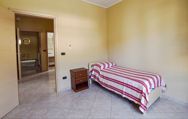 Apartamento - Nicotera Marina , Italia - IKK951 602