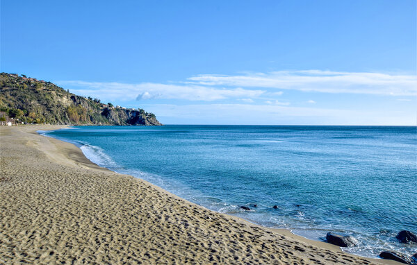 Appartamento - Briatico , Italia - IKK975 901