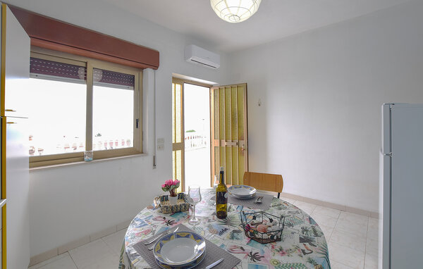 Apartamento - Ferruzzano , Italia - IKK990 402