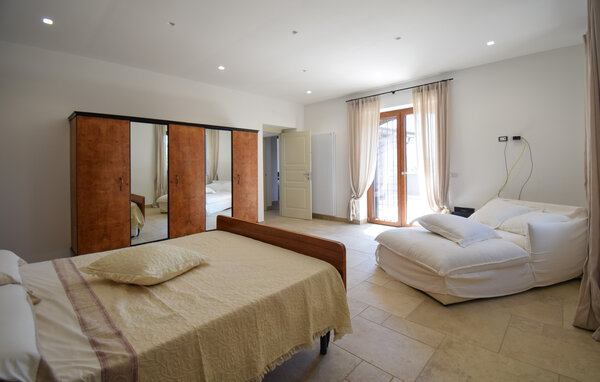 Domy wakacyjne - Caiazzo , Wlochy - IKL002 606