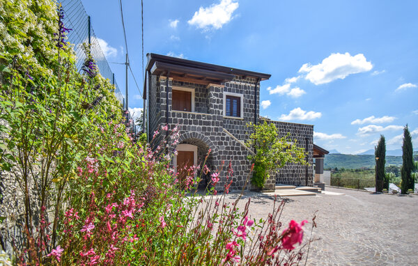 Domy wakacyjne - Caiazzo , Wlochy - IKL002 82