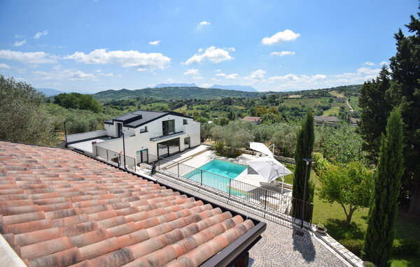 Domy wakacyjne - Caiazzo , Wlochy - IKL002 201