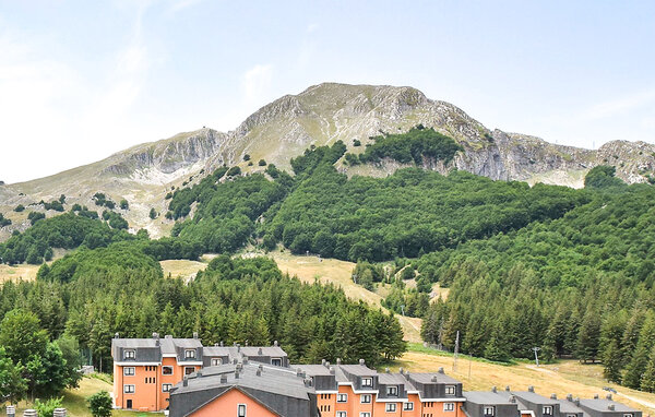 Apartament - San Massimo , Wlochy - IKL130 201