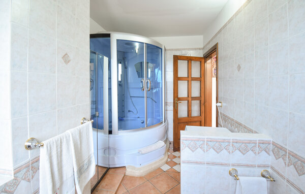 Apartamento - Roccamonfina , Italia - IKL144 701