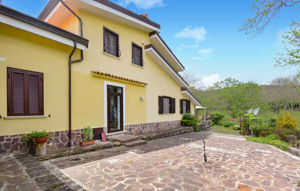 Apartamento - Roccamonfina , Italia - IKL144 82