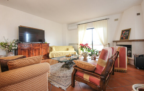 Feriehus - Pozzuoli , Italia - IKS003 301