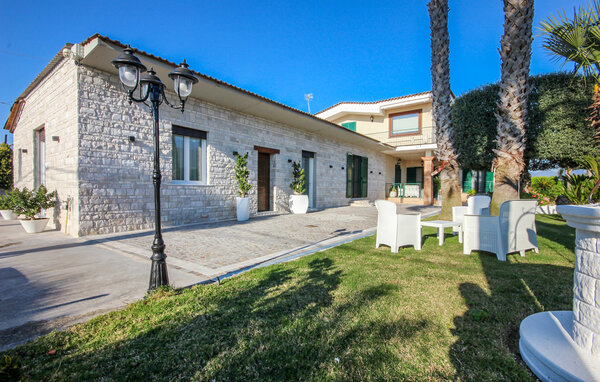 Apartament - Angri , Wlochy - IKS018 101